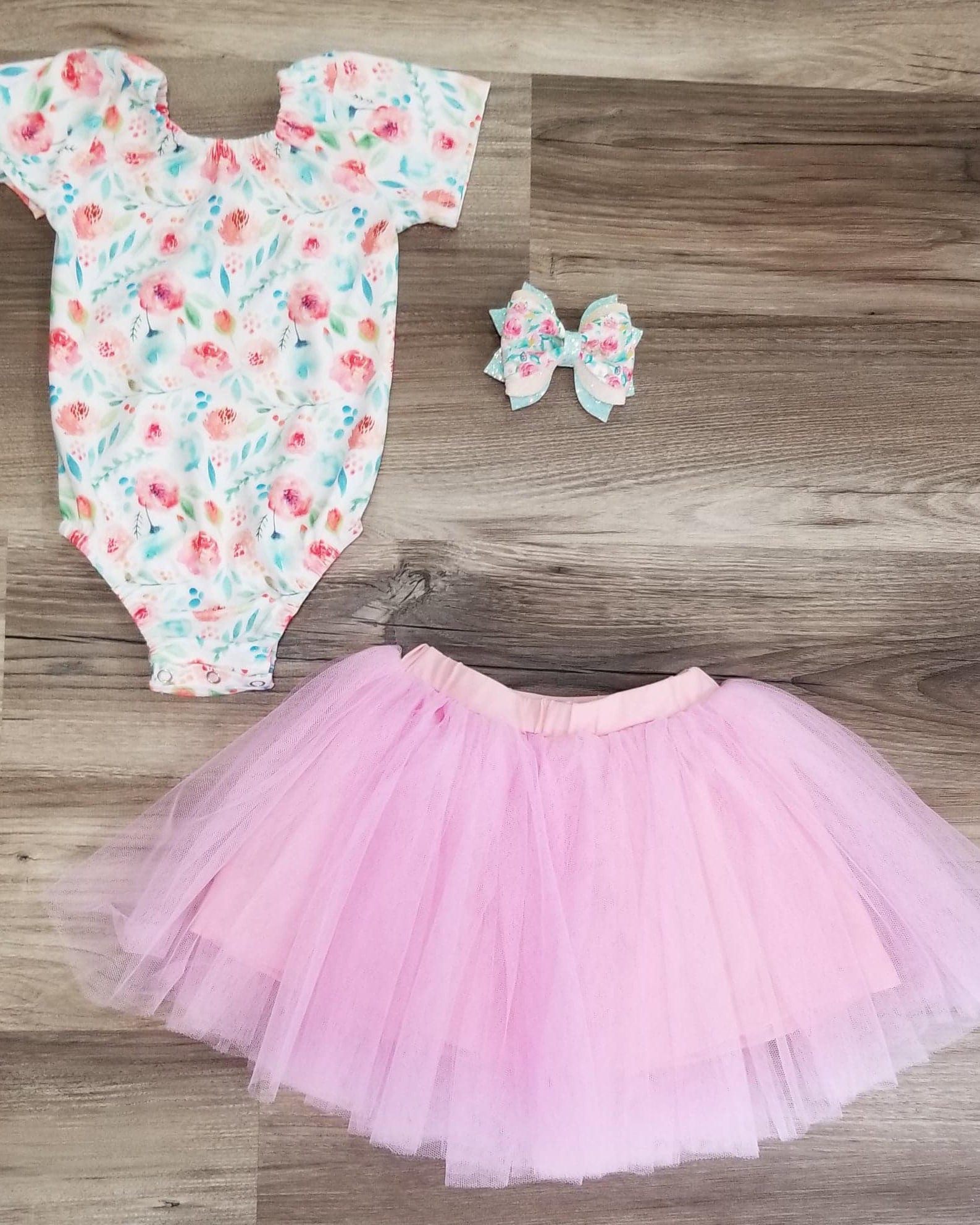 Coral Floral Leo A Touch of Magnolia Boutique