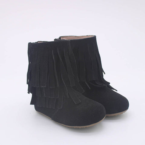 Girls boutique suede fringe boot with zip back.