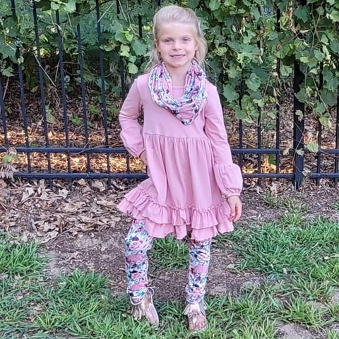 Girls boutique outfit. Pink ruffled tunic top with fall pumpkin and floral print leggings with matching infinity scarf.  Perfect to mix and match for your girls fall wardrobes.